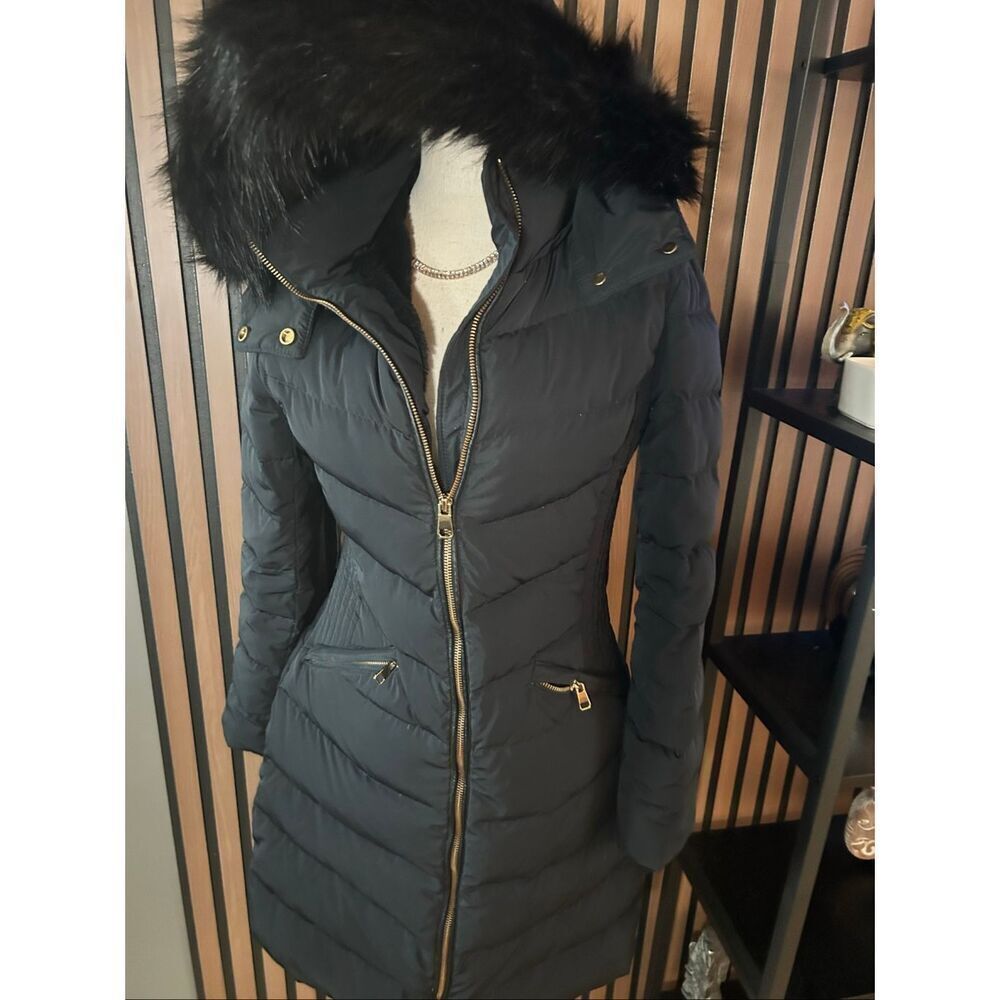 Zara black winter coat with hoodie size small jacket filled with down feathers